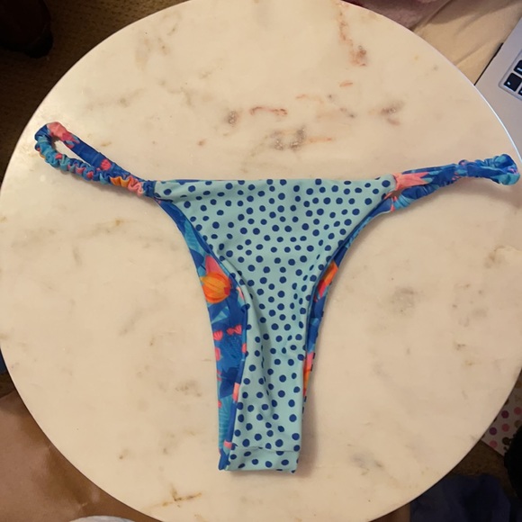 Moana Bikini Set - Picture 3 of 8